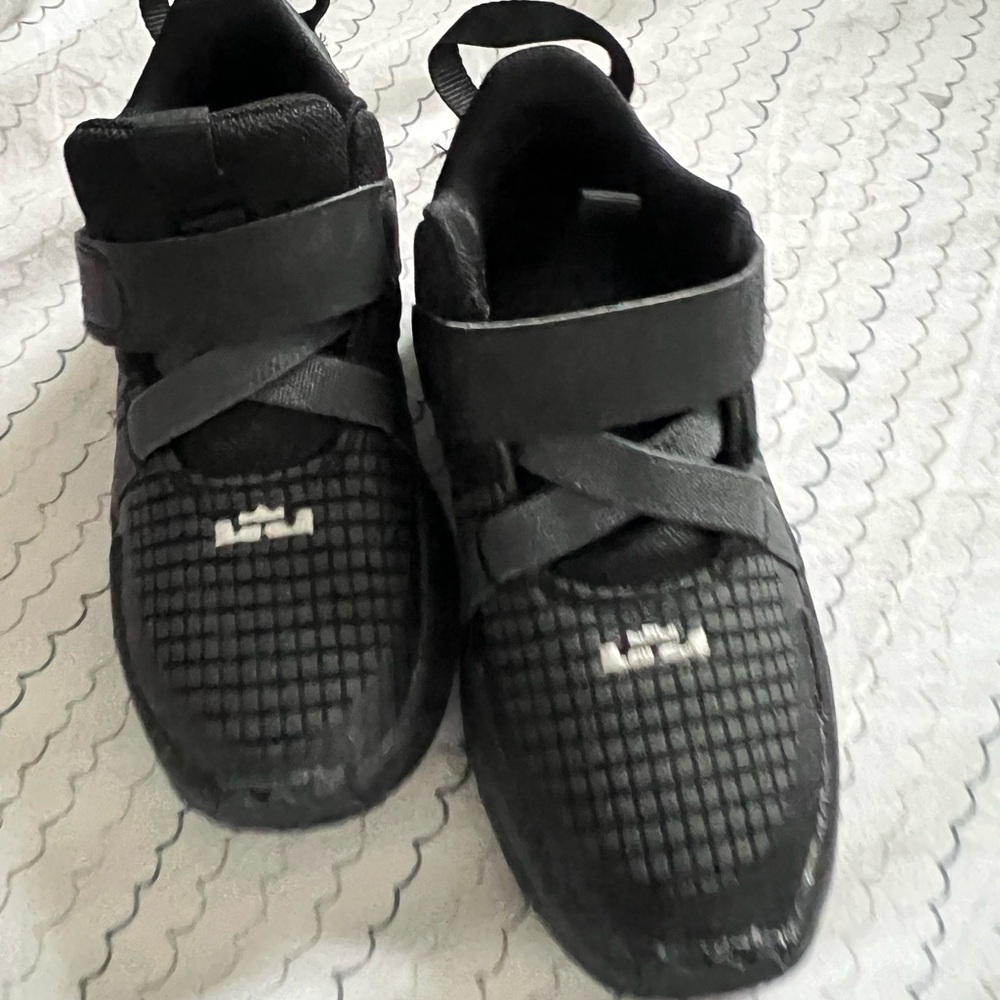 Kids Black Athletic Shoes